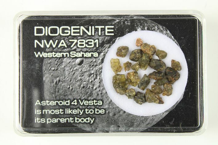 Diogenite Meteorite Fragments (g) - From Vesta Micro-Planet #284766